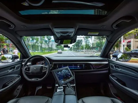 Baidu đặt chân vào 'lịch sử' ngành taxi Trung Quốc: Đưa vào vận hành robot chở người