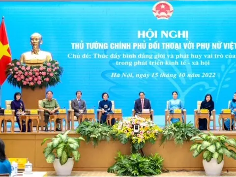Vai trò đặc biệt quan trọng của phụ nữ với thế hệ tương lai