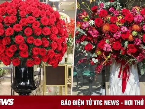 Cận cảnh những bó hoa 20/10 giá hàng chục triệu đồng