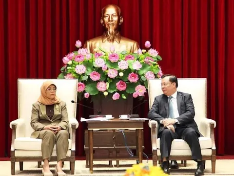 Hà Nội mong muốn hợp tác nhiều lĩnh vực mới với các đối tác Singapore