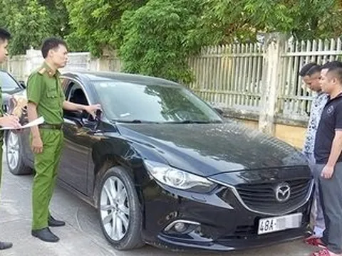 Bắt hai đối tượng sử dụng thủ đoạn trộm ô tô bằng định vị cài trên xe