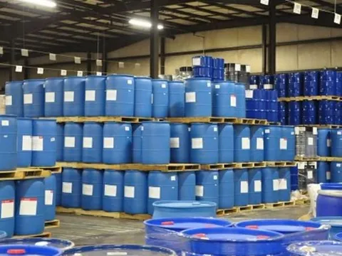 Thêm 2 trường hợp miễn cấp Giấy phép sản xuất, kinh doanh hóa chất