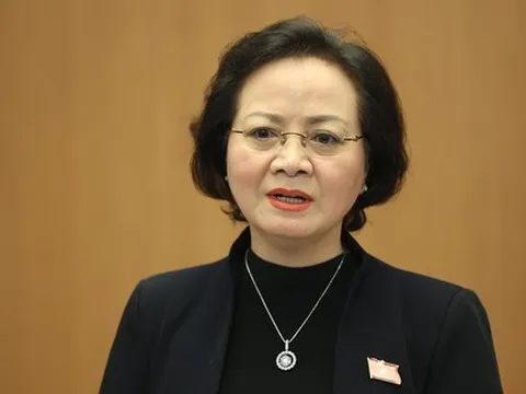 Bộ trưởng Nội vụ: Tăng lương sẽ tạo động lực mới, giảm hiện trạng xin nghỉ việc