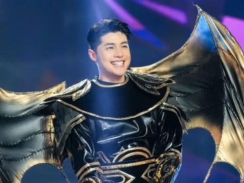 "Hoàng tử Rồng" trong "Ca sĩ mặt nạ" bất ngờ lộ diện là Noo Phước Thịnh