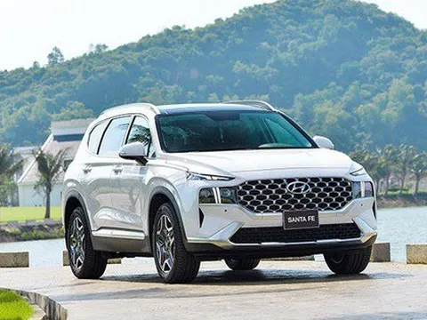 Hyundai Santa Fe, Tucson và Creta đồng loạt tăng giá, cao nhất 35 triệu đồng