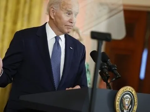 Các nghị sĩ đảng Dân chủ hối thúc Tổng thống Biden thay đổi chiến lược về Ukraine