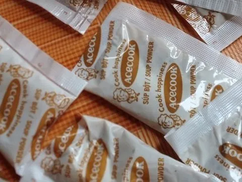 Người dân cẩn trọng khi mua gói súp "Hảo Hảo tôm chua cay"