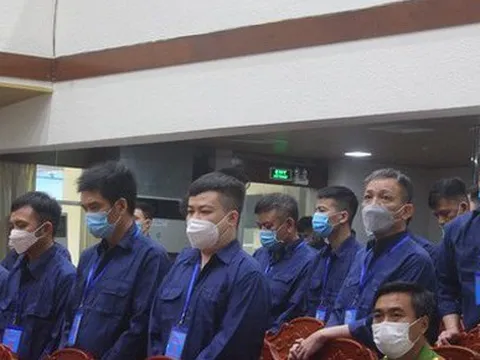 Thu lời bất chính gần 50 tỷ, gia đình một ông trùm xăng lậu nộp 5 tỷ khắc phục