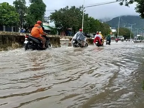 Khánh Hòa: Mưa lớn, chủ động ứng phó với mưa lũ