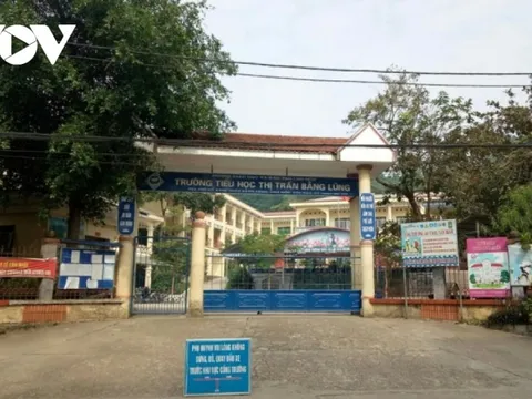 Hàng trăm học sinh ở Bắc Kạn nghỉ học do sốt cao