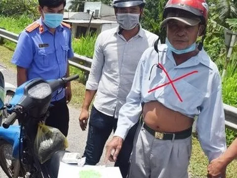 Trà Vinh: Bắt giam người đàn ông 66 tuổi, hơn 10 lần bán ma túy