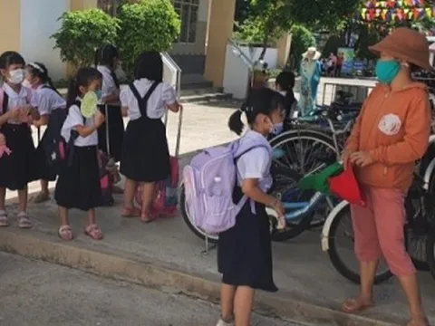 Đổi giờ vào học và tan học của học sinh: Bộ Giáo dục và Đào tạo lên tiếng