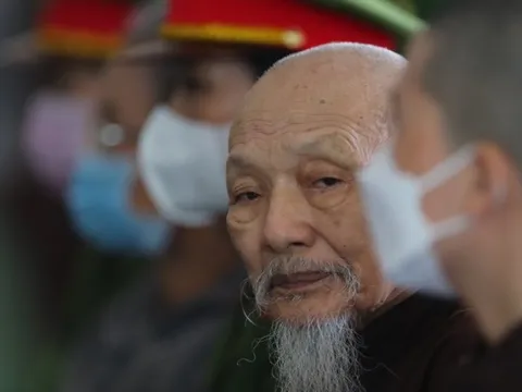 Lê Tùng Vân và những người liên quan vắng mặt tại phiên tòa xét xử