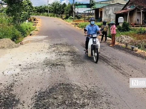 Gia Lai: Đường 140 tỷ đồng chưa nghiệm thu đã “nát như tương"