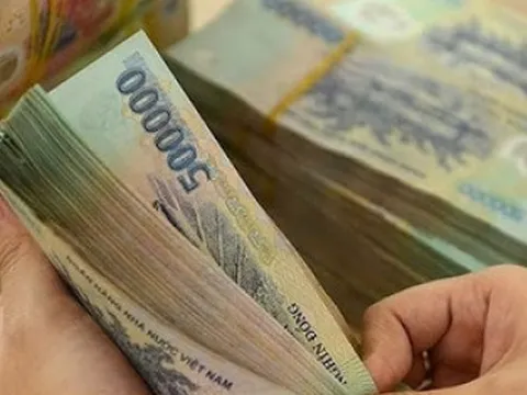 Tăng lương cơ sở lên 1,8 triệu, lương công chức loại A1 sẽ tăng như thế nào?