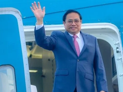 Thủ tướng lên đường thăm chính thức Campuchia và tham dự Hội nghị cấp cao ASEAN