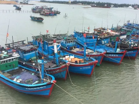 Quảng Trị bảo đảm an toàn cho ngư dân vươn khơi trong mùa mưa bão