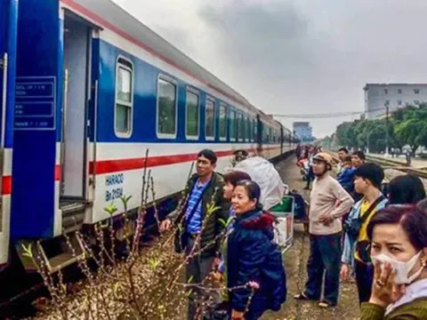 Quy định phí đổi, trả vé tàu Tết mới nhất