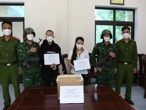 Hà Tĩnh: Bắt giữ cặp đôi vận chuyển 60 nghìn viên ma túy