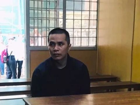 Sát hại đồng nghiệp vì tranh giành khách, tài xế xe ôm lãnh 12 năm tù