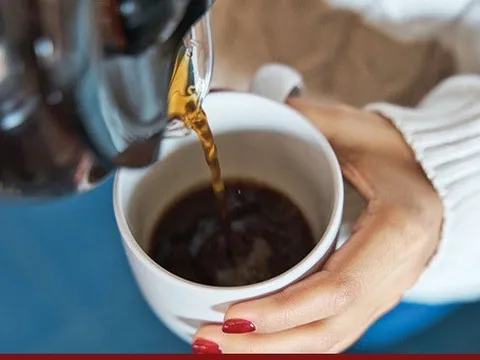 Uống cà phê khi đói có thể làm rối loạn nội tiết tố