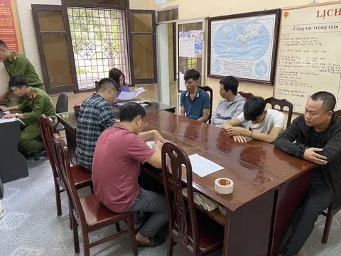 Triệt phá đường dây làm giả con dấu, tài liệu quy mô lớn