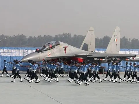 Meta, công ty mẹ của Facebook, sa thải 11.000 người