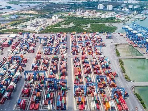 Những cảng biển nào của Việt Nam có thể đón tàu siêu trọng?