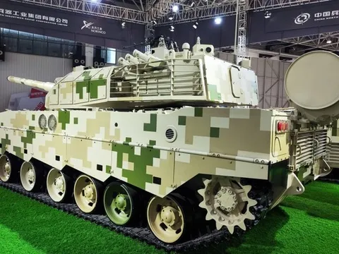 Lộ diện nguyên mẫu xe tăng không người lái VT5U của Trung Quốc