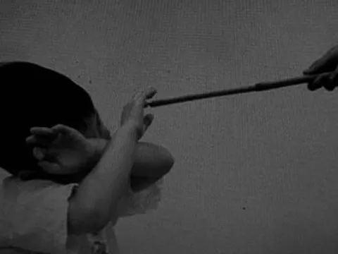 Diễn biến mới nhất vụ bé gái 17 tháng tuổi bị đánh tử vong