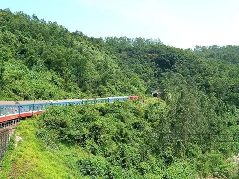 Đề xuất hơn 1.300 tỷ đồng nâng cấp, cải tạo đường sắt qua đèo Hải Vân