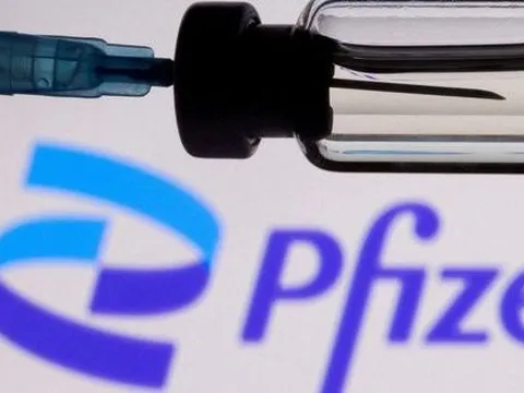Cặp biến chủng COVID-19 mới lan cực nhanh tại Mỹ, Pfizer thử nghiệm vắc-xin