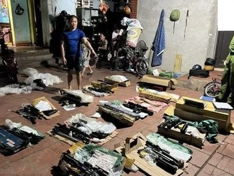Khởi tố kẻ tàng trữ kho súng PCP trong nhà