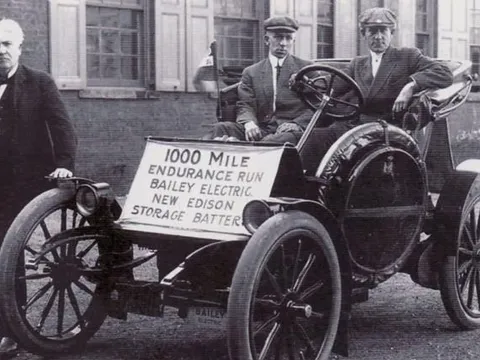 Lịch sử vô cùng thú vị của xe ô tô điện