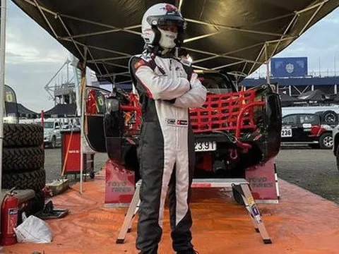 Bộ đồ 50 triệu của tay đua Việt: Chống cháy, nhiều chi tiết độc đáo, hạn dùng 5 năm