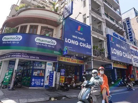 Hàng ngàn nhà thuốc hiện đại 'tranh phần' thị trường 6 tỉ USD