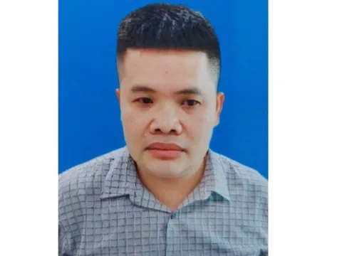 Khởi tố người đàn ông lừa đảo hàng loạt phụ nữ đi đường