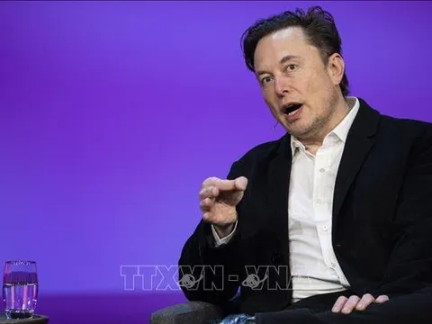 Tỷ phú Musk 'kêu ca' Apple vì gây áp lực lên Twitter