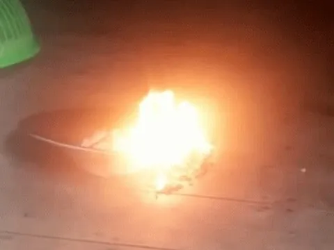 Hậu Giang: Nhiều đồ đạc trong một gia đình tự bốc cháy chưa rõ nguyên nhân