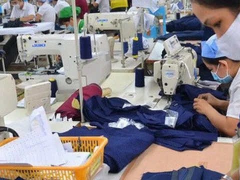 Hỗ trợ lao động mất việc phải nghỉ Tết sớm