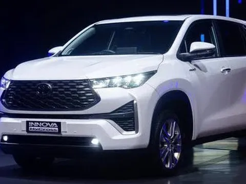 Đại lý nhận cọc Toyota Innova 2023 tại Việt Nam: Dự kiến giao giữa năm sau, có phiên bản hybrid