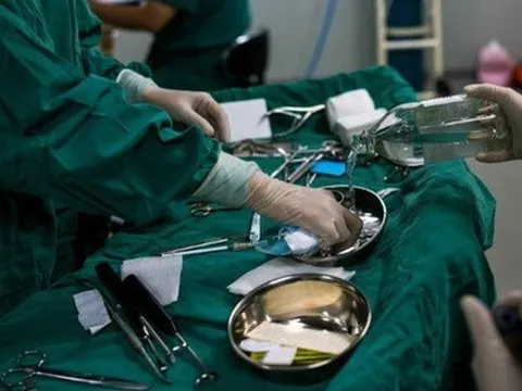 Cô gái 25 tuổi tử vong khi đi đốt mỡ cánh tay và ngực trái ở trung tâm thẩm mỹ