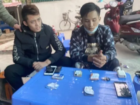 Bắt 2 đối tượng thu gom tài khoản ngân hàng để mua bán kiếm lời