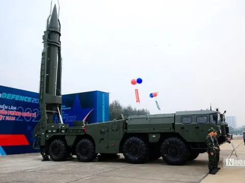 Ngắm dàn vũ khí, khí tài quân sự tại Triển lãm Quốc phòng quốc tế 2022