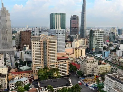 GDP bình quân Việt Nam hiện gấp mấy lần Lào khi 32 năm trước chỉ bằng 1/2?