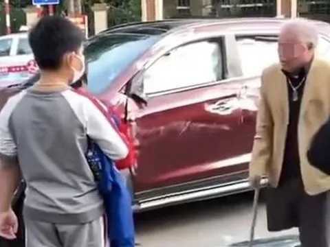 Xác minh clip người đàn ông cụt chân điều khiển ô tô gây tai nạn