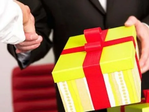 Cà Mau nghiêm cấm biếu, tặng quà Tết cho lãnh đạo dưới mọi hình thức