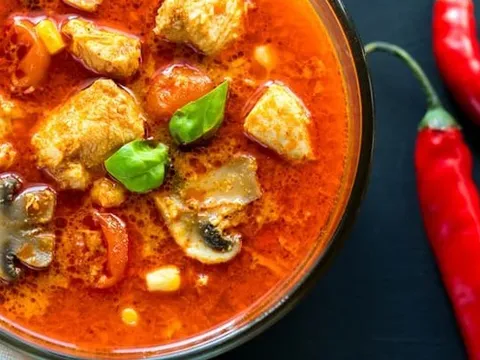 9 thực phẩm khiến bạn nhanh già