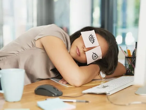 Ai cũng biết ngủ trưa tốt nhưng thời gian "vàng" là bao lâu?