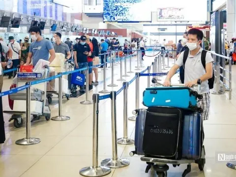 Hàng không tăng chuyến bay đêm phục vụ nhu cầu đi lại dịp Tết